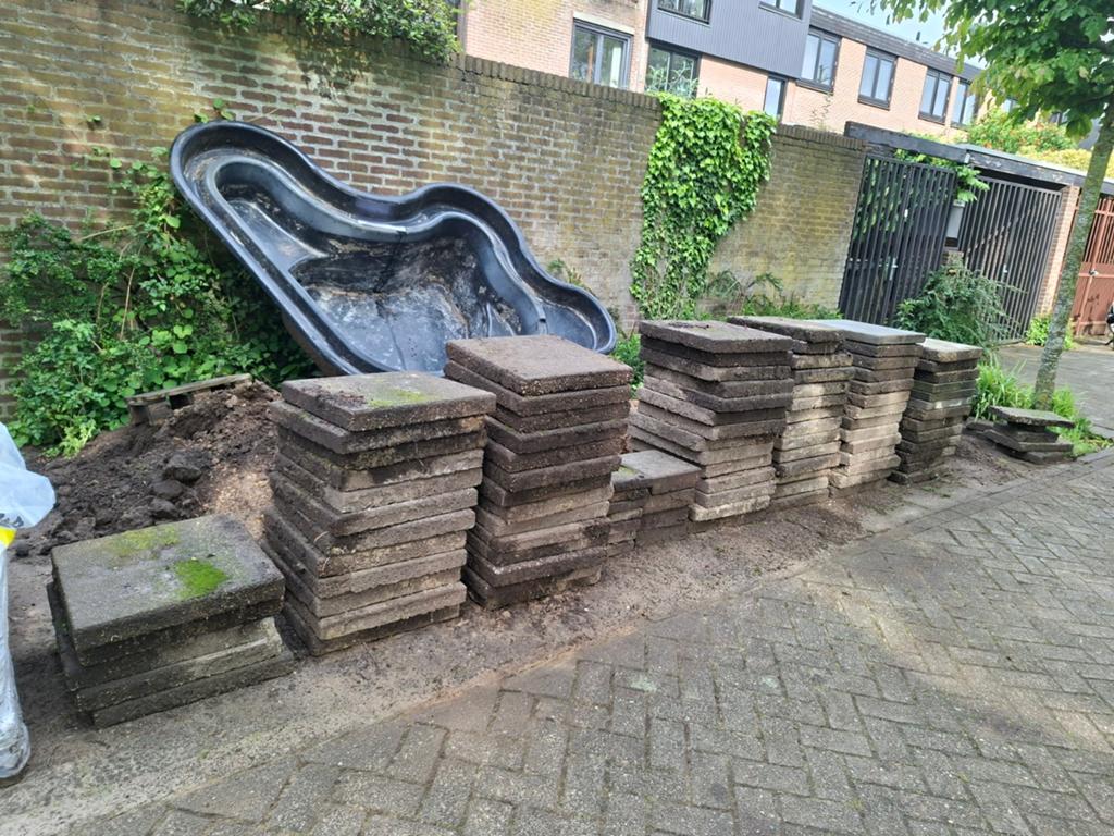 Gratis afhalen betontegels, Ophalen, Gebruikt, 10 m² of meer, Beton