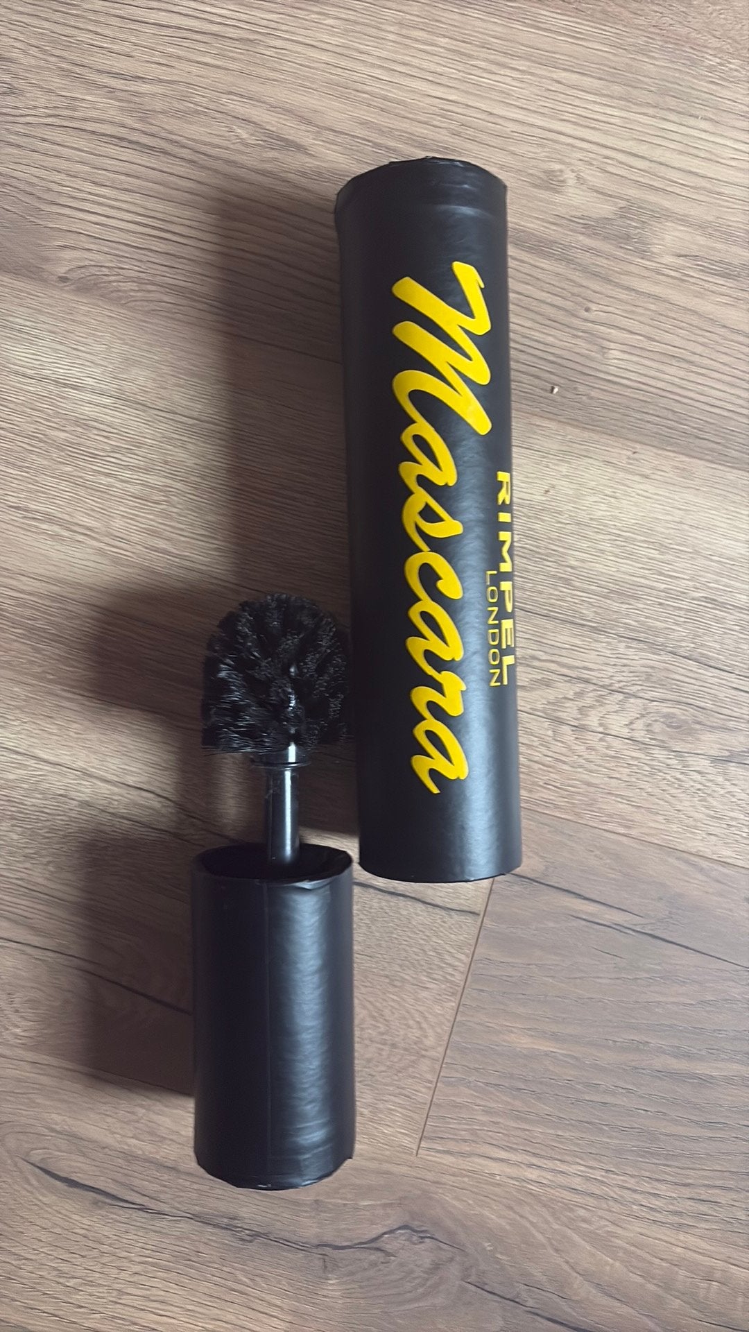 Surprise mascara, Diversen, Ophalen