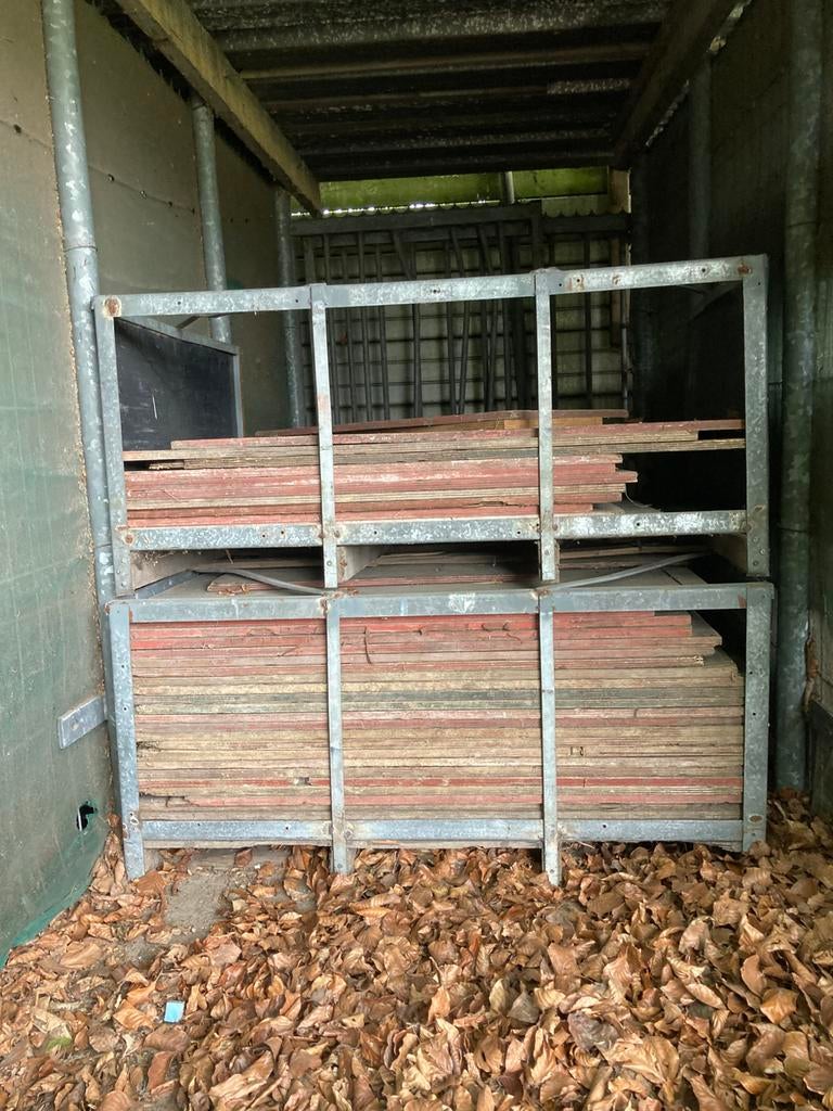 Rijplaten hout, totaal 30 stuks incl rek, Ophalen, Gebruikt