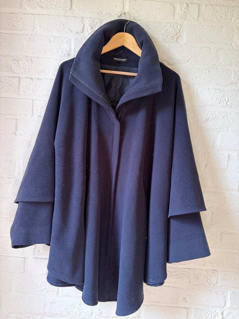 Head over Heels cape jas maat L, Kleding | Dames, Head over Heels, Blauw, Ophalen of Verzenden, Jas of Mantel