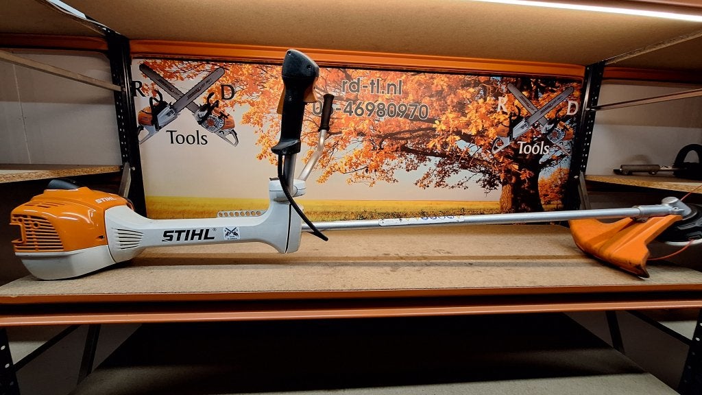 Stihl FS 410 C-E L Bosmaaier / Kanten trimmer FS410 ., Benzine, Gebruikt, Niet ingevuld, 50 cm of meer