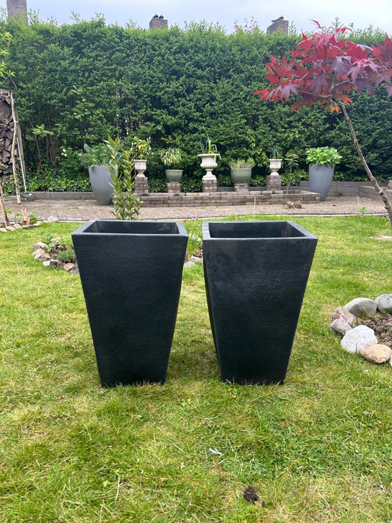 Grote kunststof buitenpotten - Mooie conditie, Ophalen, Kunststof, Minder dan 60 cm, Vierkant