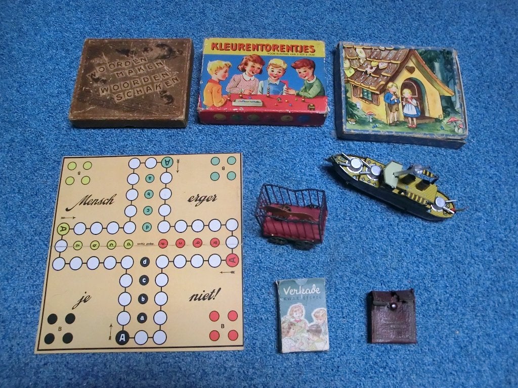 Nog 5 stuks oude of antieke spelletjes / speelgoed, Ophalen of Verzenden