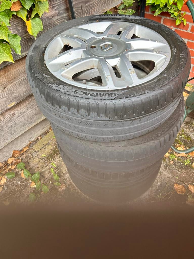 Set van 4 All-Season banden met velgen - 205/50 R17, Auto-onderdelen, Banden en Velgen, Ophalen, Gebruikt, Banden en Velgen, 17 inch