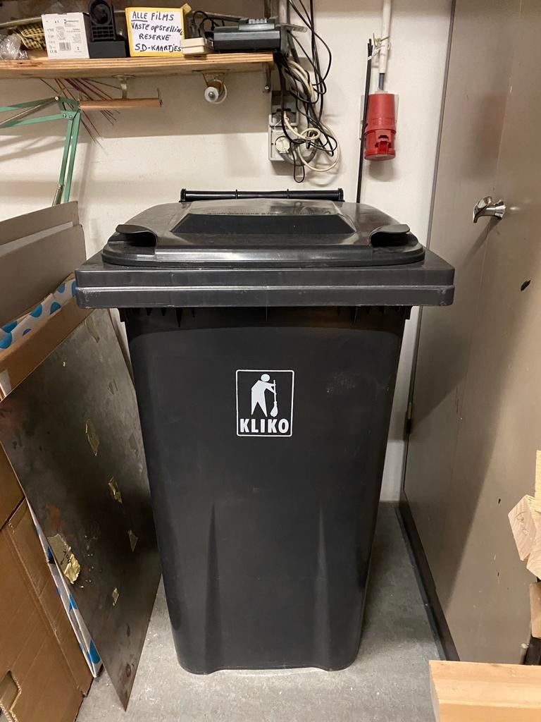 Container/ Kliko, Ophalen, Kunststof, 40 liter of meer, Zo goed als nieuw