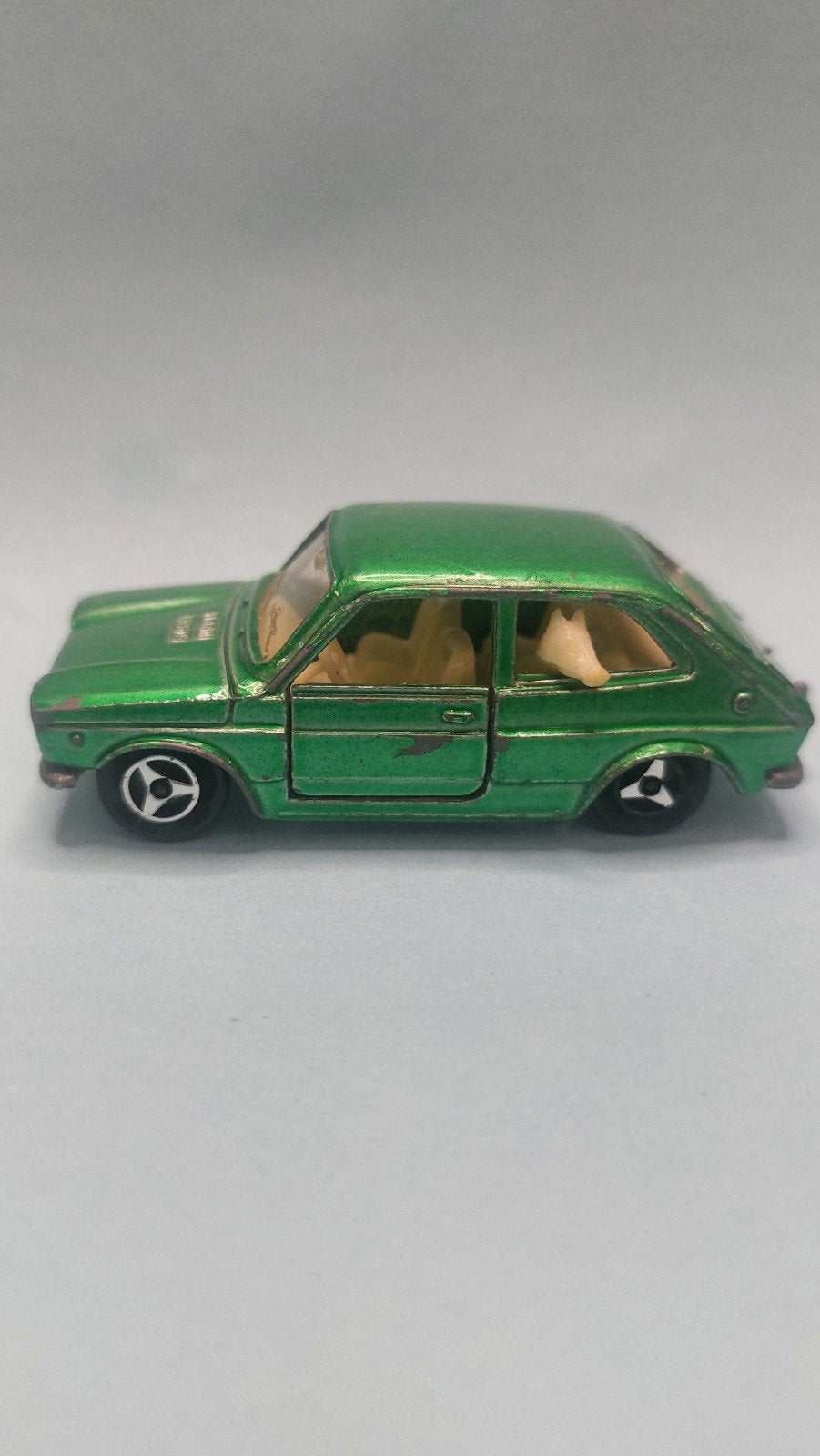 Majorette no. 203. Fiat 127., Ophalen of Verzenden, Gebruikt, Auto, Majorette