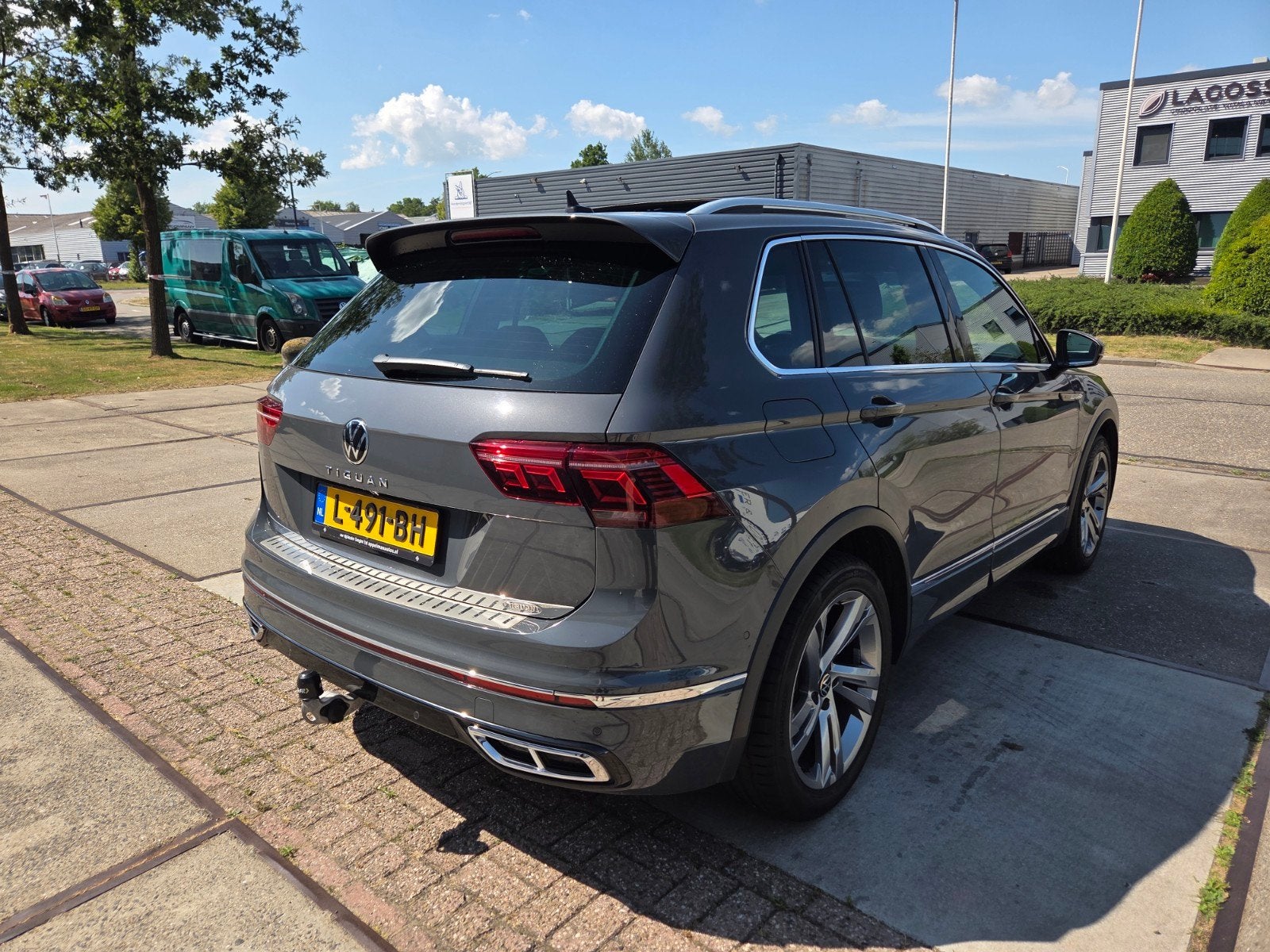 Volkswagen Tiguan 1.5 TSI DSG 3x R-Line Pano IQ Keyless Trek, 1441 kg, Euro 6, 4 cilinders, 150 pk