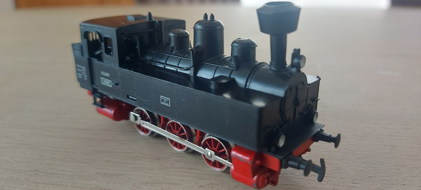 Märklin KLVM (Kleine Lok Von Märklin) 3090 tenderloc, Wisselstroom, Locomotief, Ophalen of Verzenden, Zo goed als nieuw