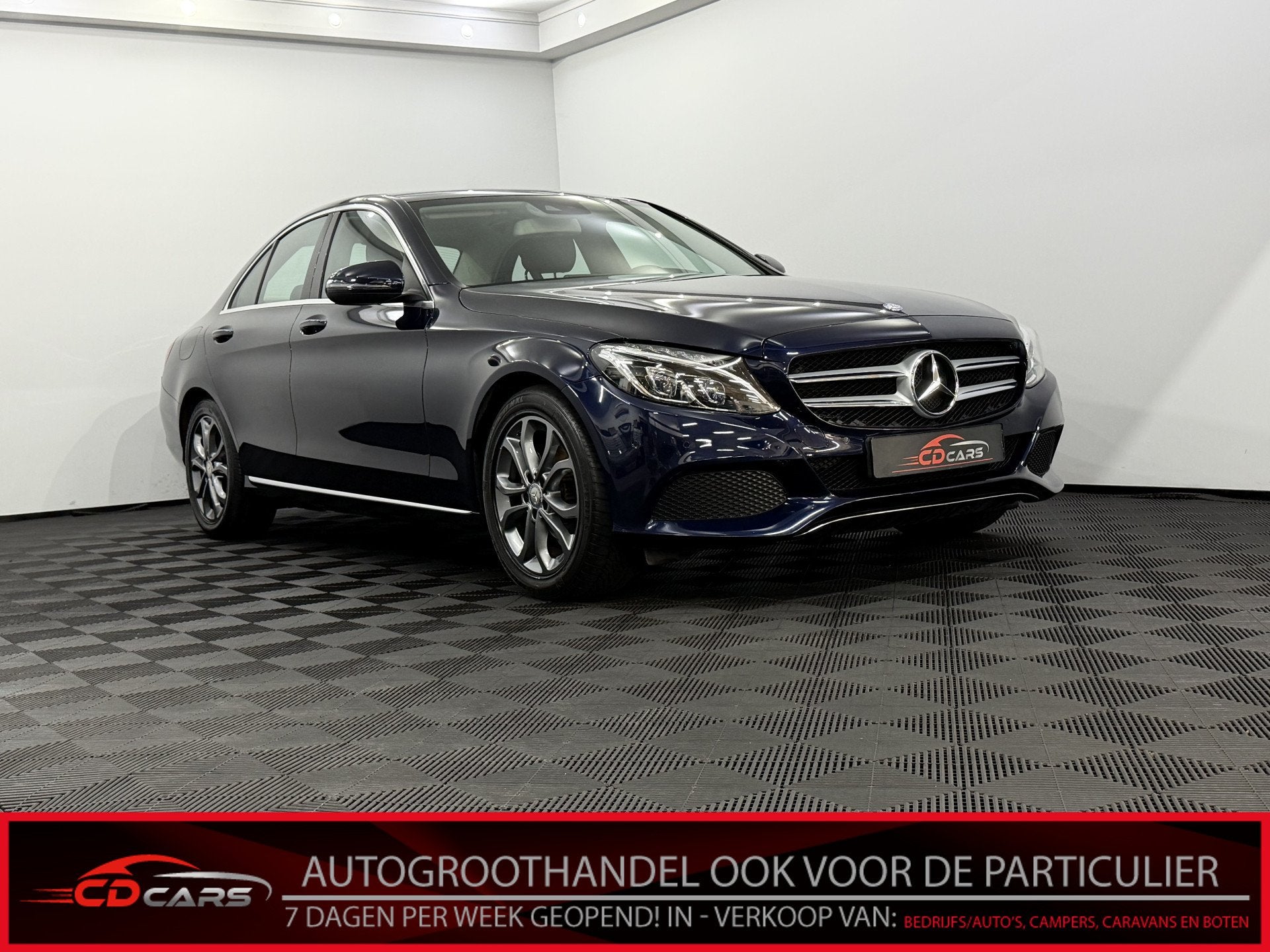 Mercedes-Benz C-Klasse 180 CDI Lease Edition Camera, Navi, C, Auto's, 1385 kg, Gebruikt, Euro 6, 4 cilinders