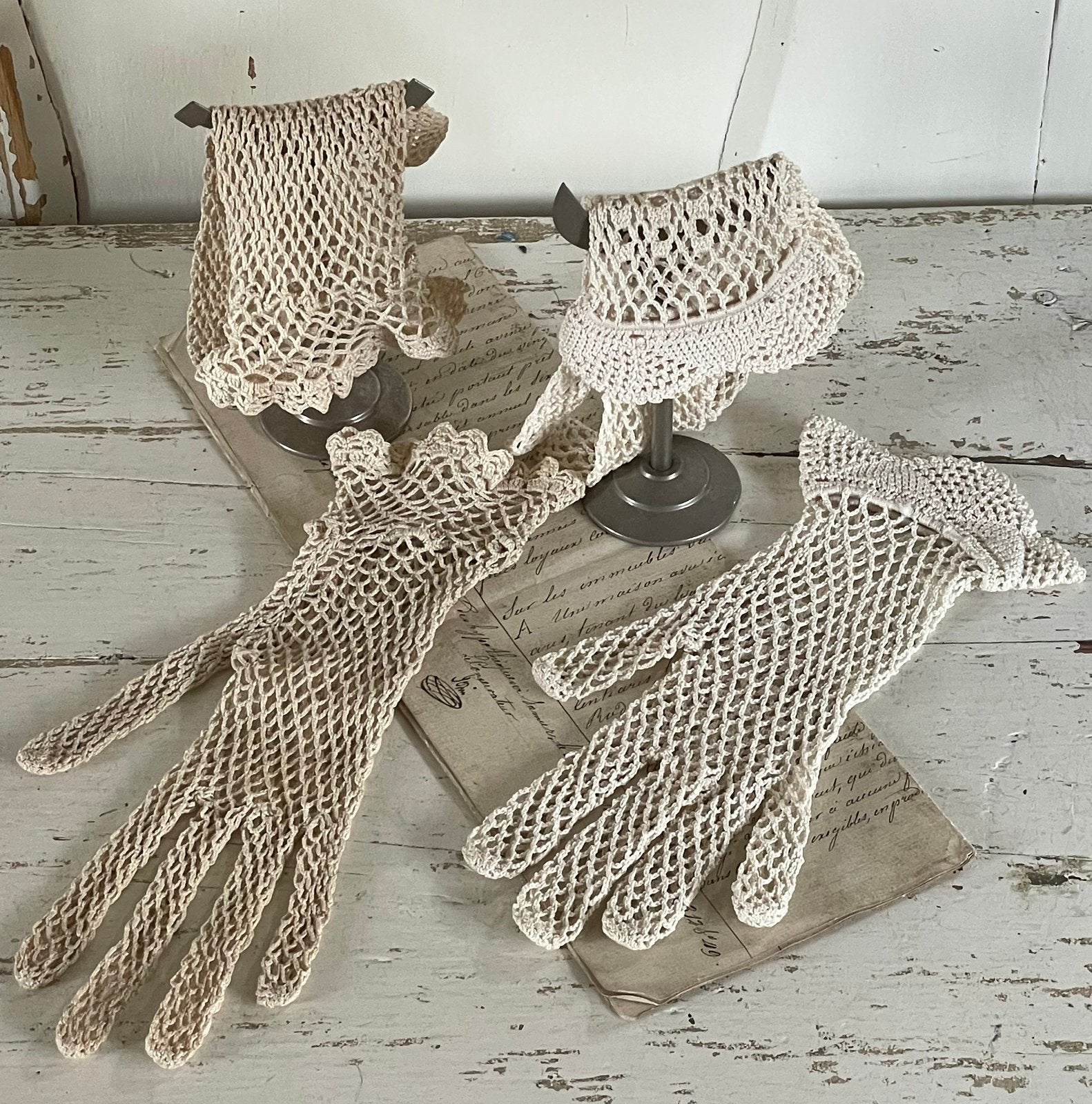 Brocante oude handschoentjes 2 paar, Ophalen of Verzenden