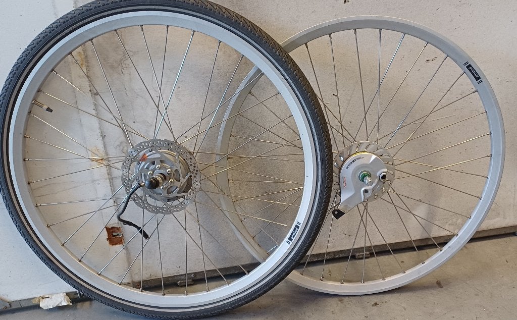 Amslod Wielset 26 inch voorwielmotor 36V en 7V achterwiel, Gebruikt, Ophalen of Verzenden, Aluminium, Elektrische fiets
