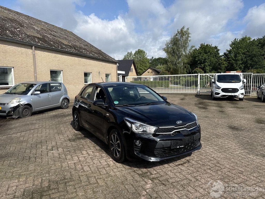 Kia Rio 1.0 TGDI ComfortPlusLine Navigator REST BPM €400,-, Auto diversen, Schadeauto's, Kia, Zwart, Theodor-Heuss-Allee 11 ,60486, Frankfurt am Main, Deutschland