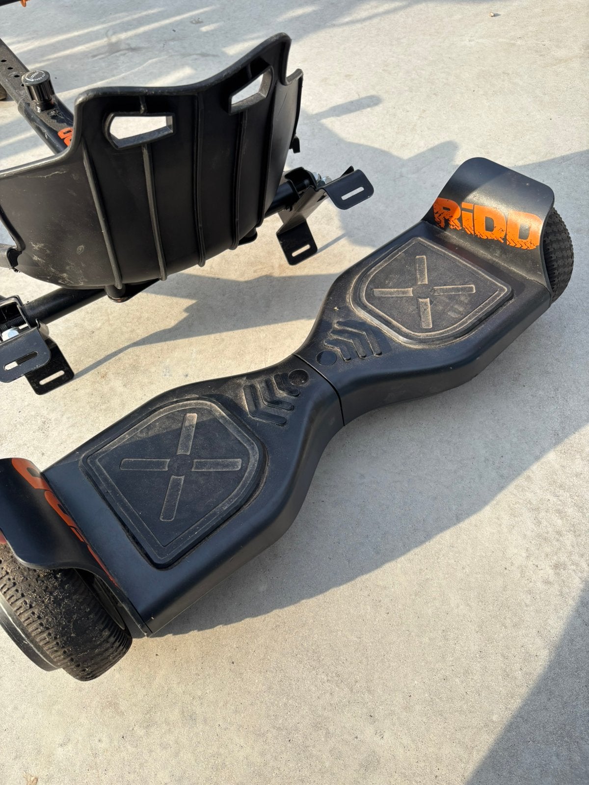 Hoverboard zwart met stoeltje, Ophalen, Zo goed als nieuw