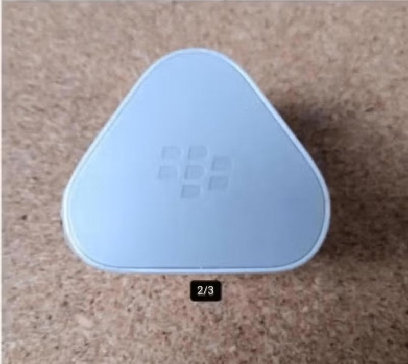 Engelse stekker met usb-aansluiting origineel Blackberry, Telecommunicatie, Mobiele telefoons | Telefoon-opladers, Blackberry