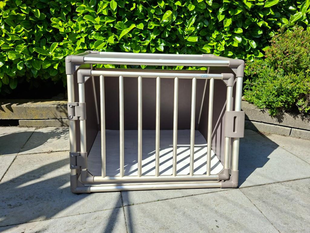 Trixie hondenbench aluminium, Dieren en Toebehoren, Hondenbenches, Gebruikt, Ophalen
