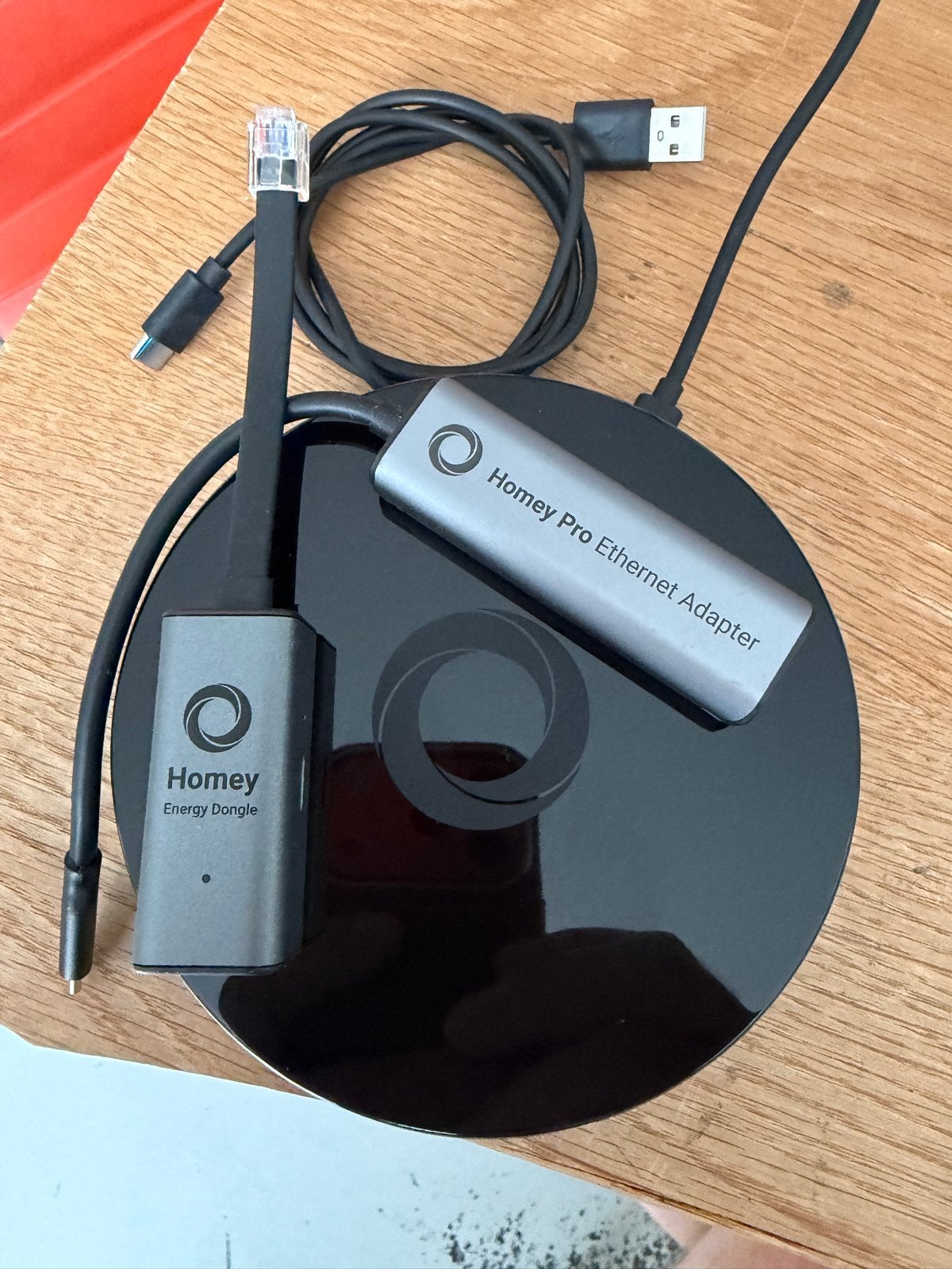 Homey Pro 2023 met Ethernet Adapter & Energy Dongle, Ophalen of Verzenden, Zo goed als nieuw