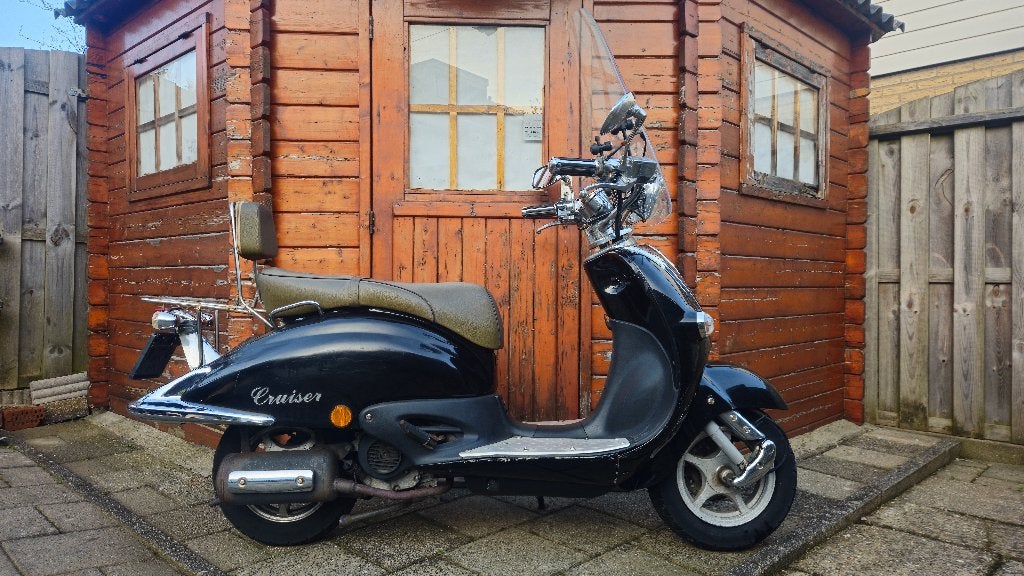 Scooter, Fietsen en Brommers, Snorfietsen en Snorscooters, Gebruikt, Benzine, Ophalen, Overige merken