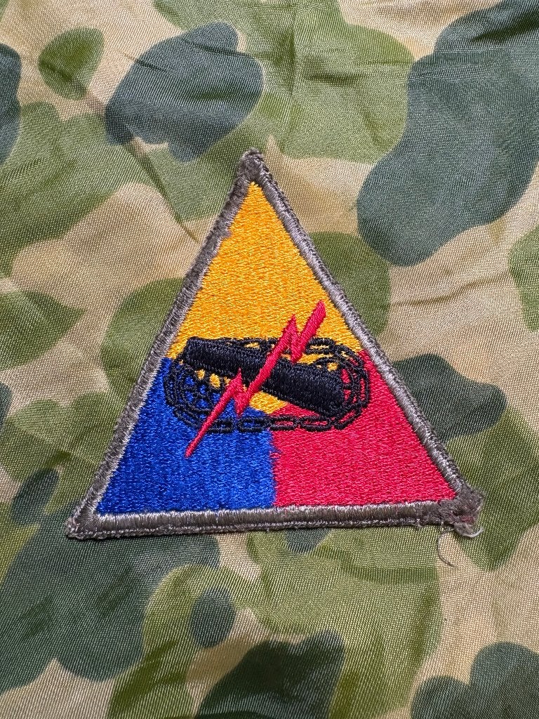 Tweede wereldoorlog US Armored division patch Greenback (1), Verzamelen, Ophalen of Verzenden, Landmacht, Amerika, Embleem of Badge