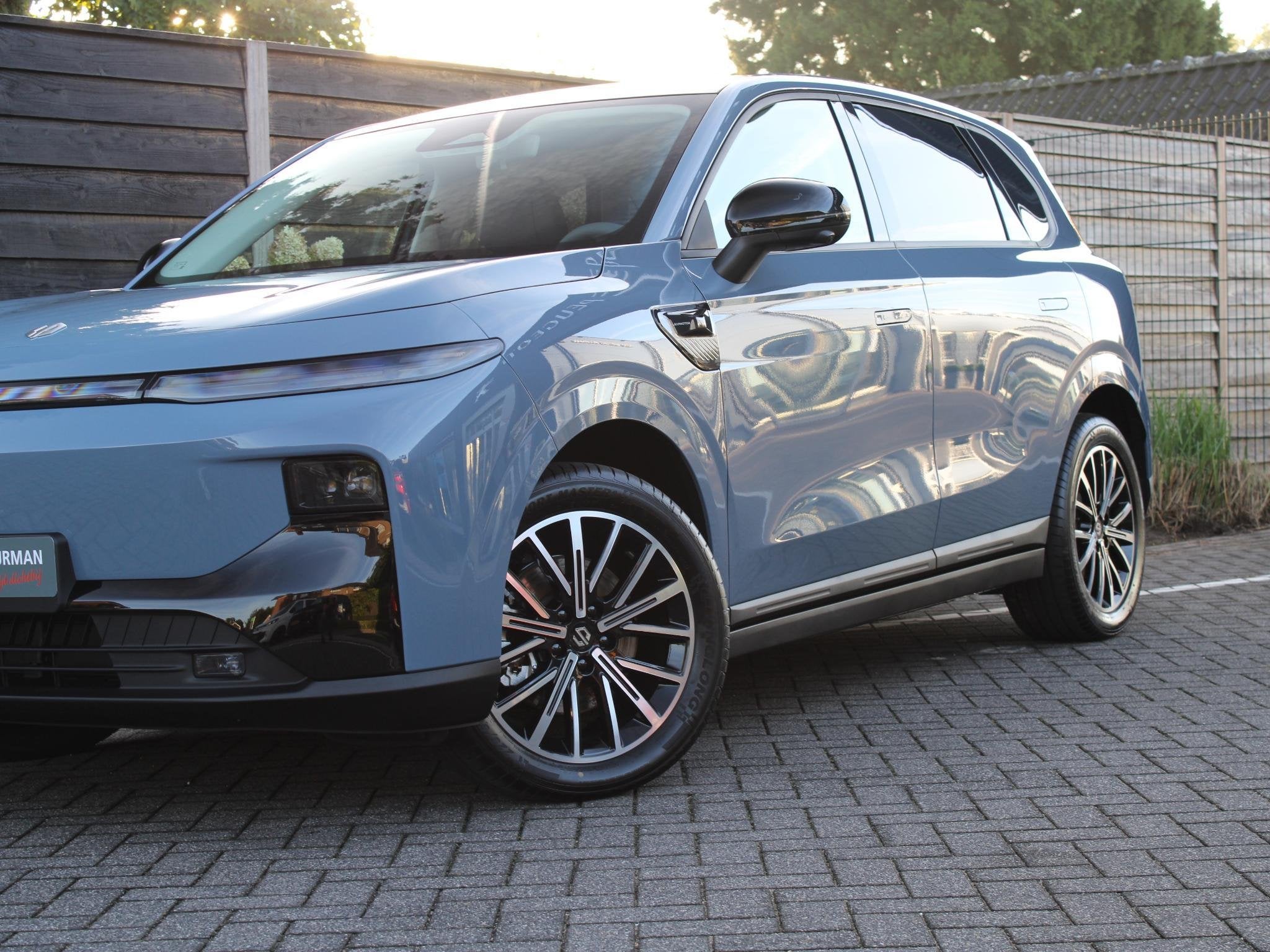 Leapmotor B10 Design ProMax 67.1 kWh 218PK Automaat Navigati, Auto's, 12 maanden, Achterwielaandrijving, 750 kg, Blauw