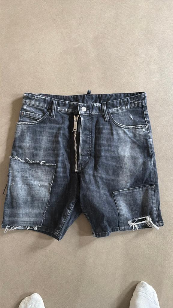 Korte spijkerbroek dsquared2 maat 46, Ophalen of Verzenden, Zo goed als nieuw, Zwart, W32 (confectie 46) of kleiner