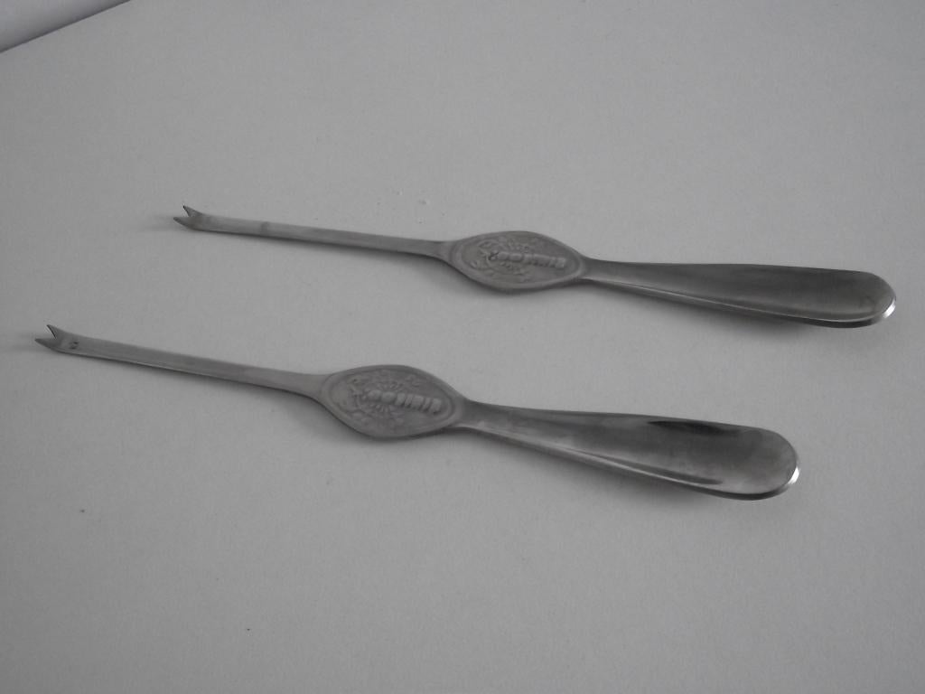 2 stuks Kreeftvorkjes Krabprikkers 20 cm RVS Japan per stuk, Ophalen of Verzenden, Zo goed als nieuw, Rvs of Chroom, Vaatwasserbestendig