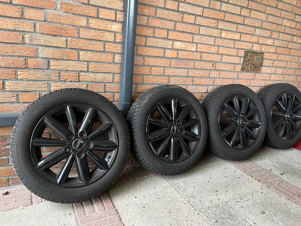 Velgen voor mini 16 inch met Dunlop banden 7 mm profiel, Ophalen, Gebruikt, 16 inch, 175 mm