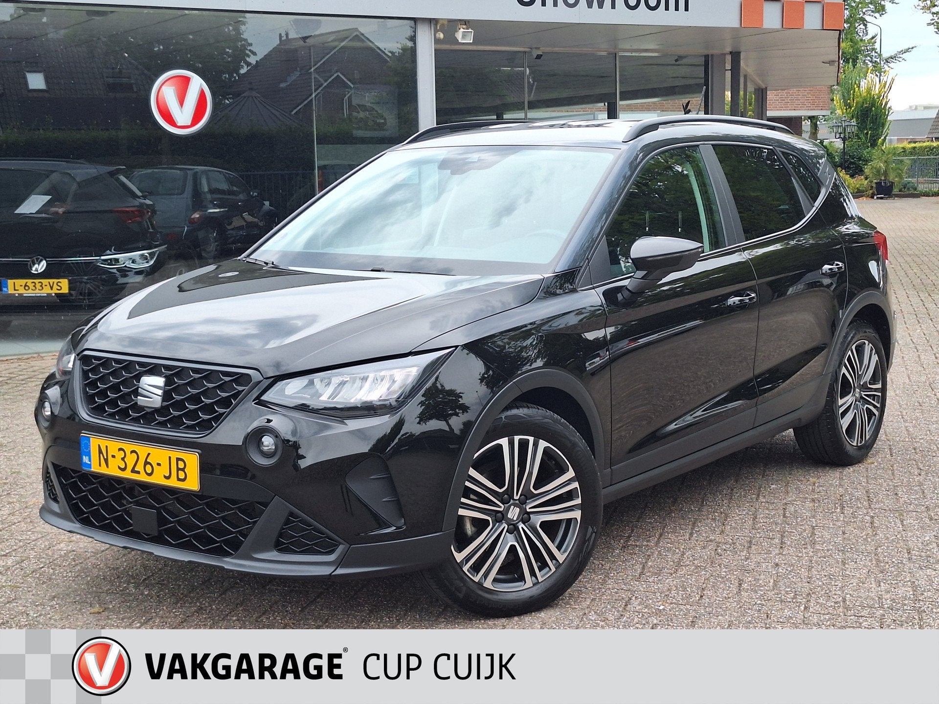 SEAT Arona 1.0 TSI Style Business Intense NAVIGATIE / CRUISE, Auto's, Dealer onderhouden, Stof, Gebruikt, Origineel Nederlands