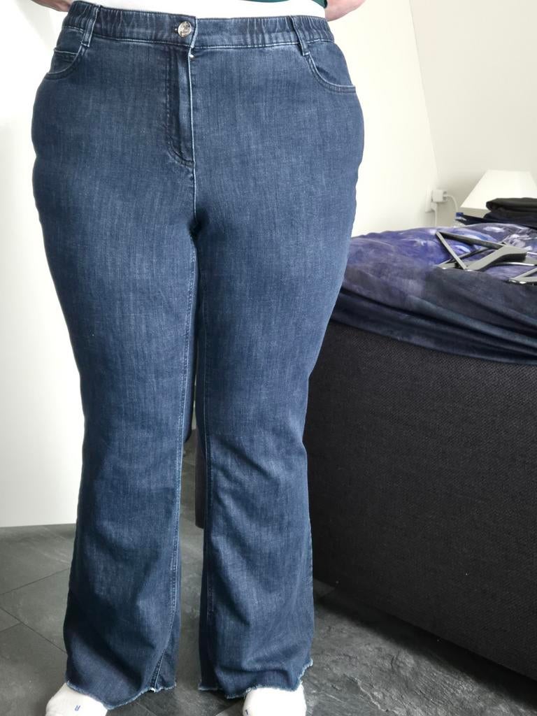 Spijkerbroek strech uitlopende pijp SAMOON mt 50, Kleding | Dames, Ophalen of Verzenden, Nieuw, Blauw, Overige jeansmaten