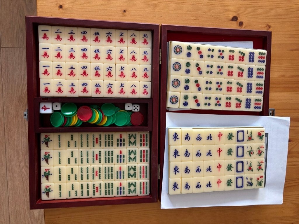 mahjong, Drie of vier spelers, Ophalen, Gebruikt