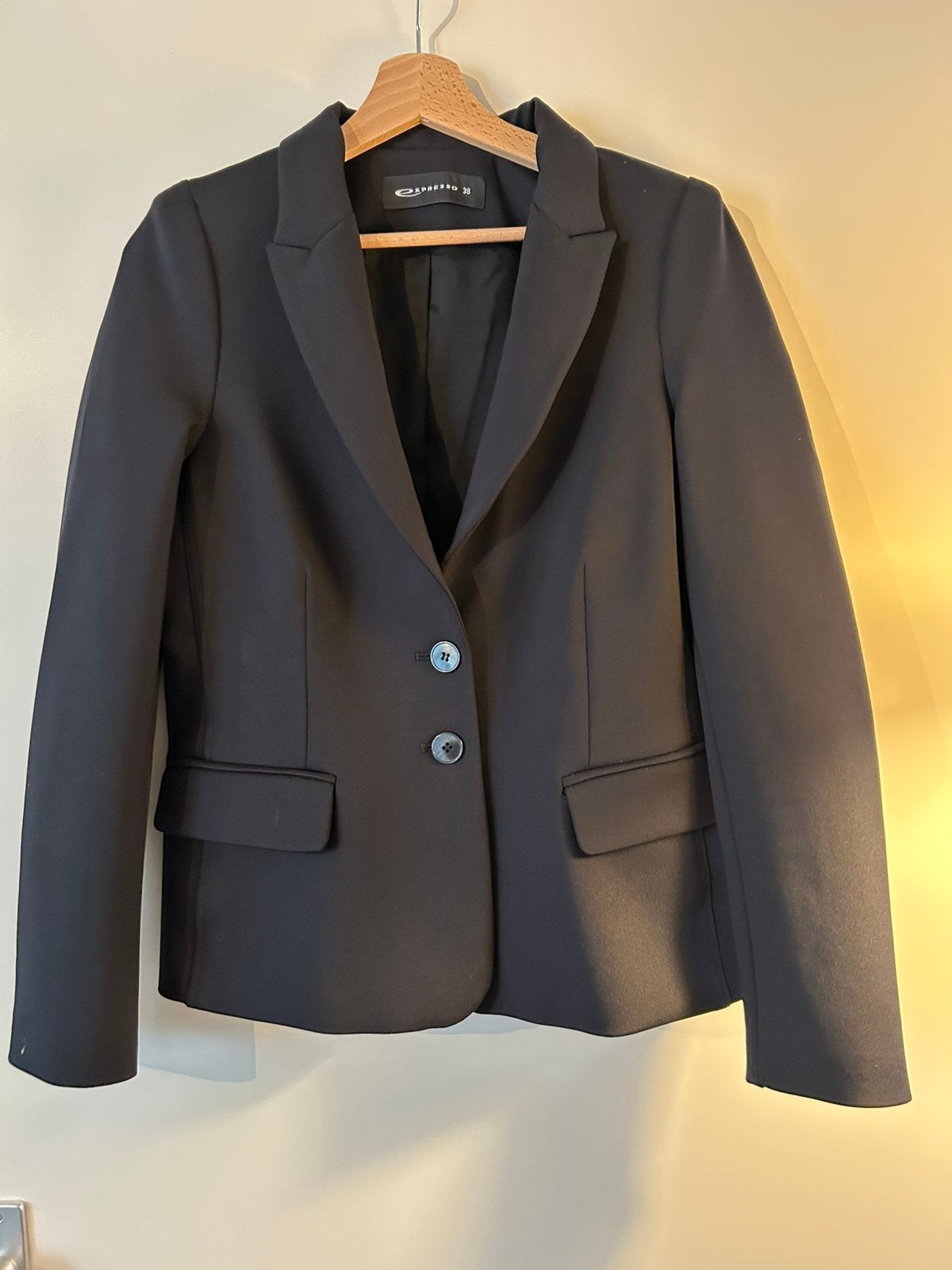 Mooie zwarte blazer, Expresso, maat 38, Ophalen of Verzenden, Nieuw, Zwart
