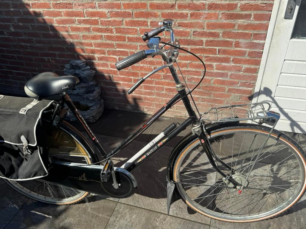 Gazelle damesfiets met stangenremmen, Fietsen en Brommers, Ophalen of Verzenden