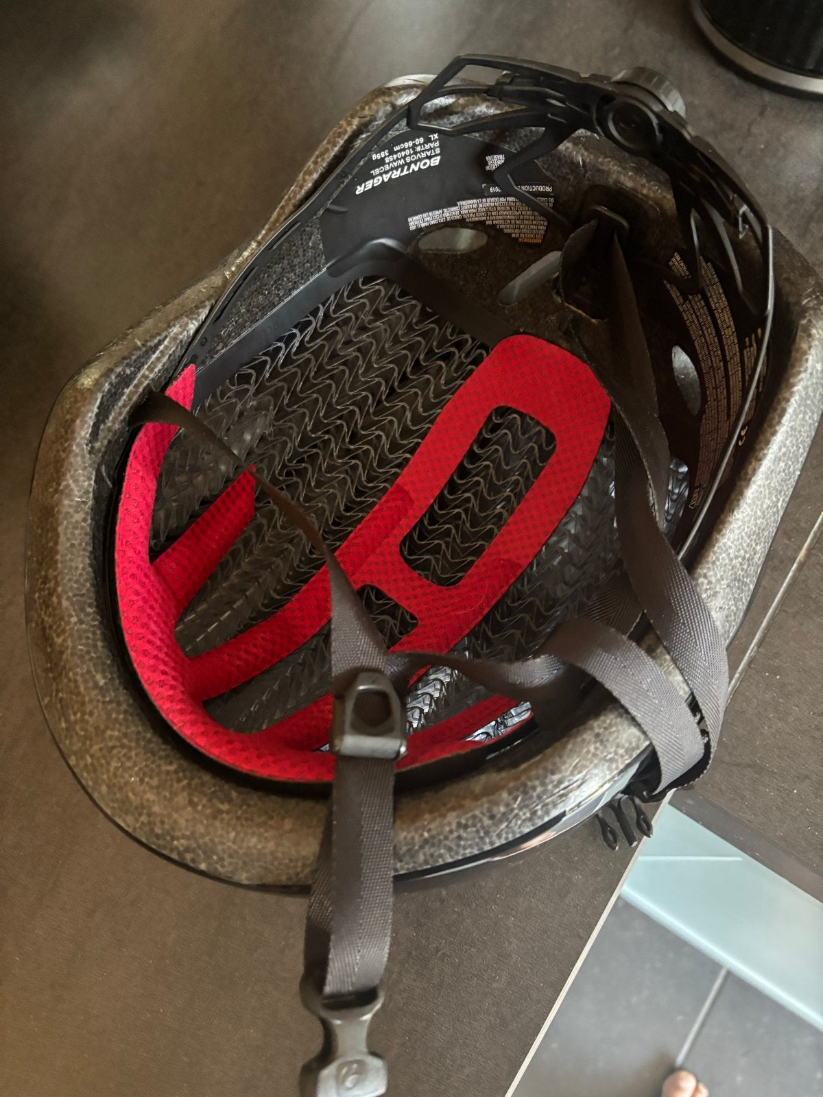 Bontrager Starvos WaveCel Fietshelm - Z.G.A.N., Ophalen of Verzenden, Zo goed als nieuw, XL, Heer of Dame