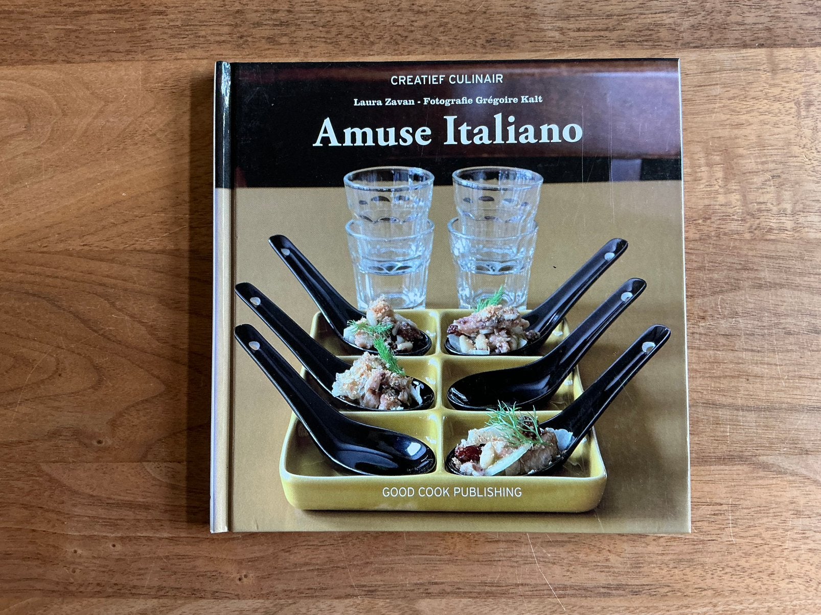Amuse Italiano - Laura Zavan, Boeken, Ophalen of Verzenden, Zo goed als nieuw