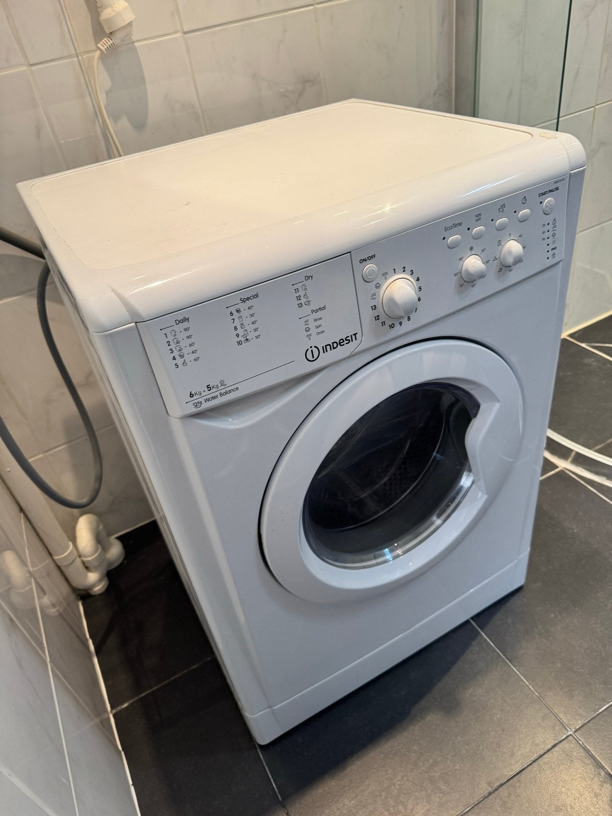 Indesit IWDC6145 Was- en Droogcombinatie - Werkt perfect, 6 tot 8 kg, Ophalen, Gebruikt