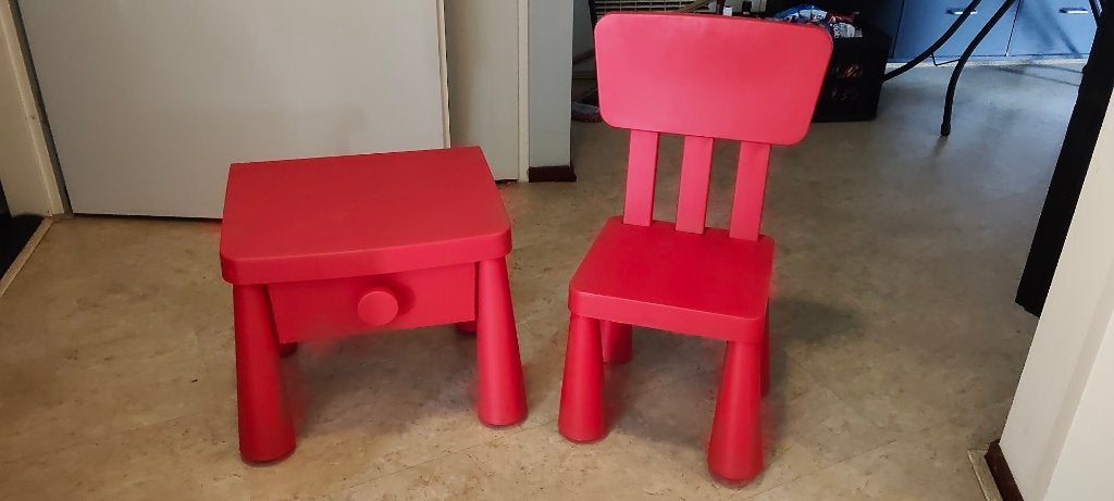 mammoet tafeltje en stoel, Ophalen, Gebruikt