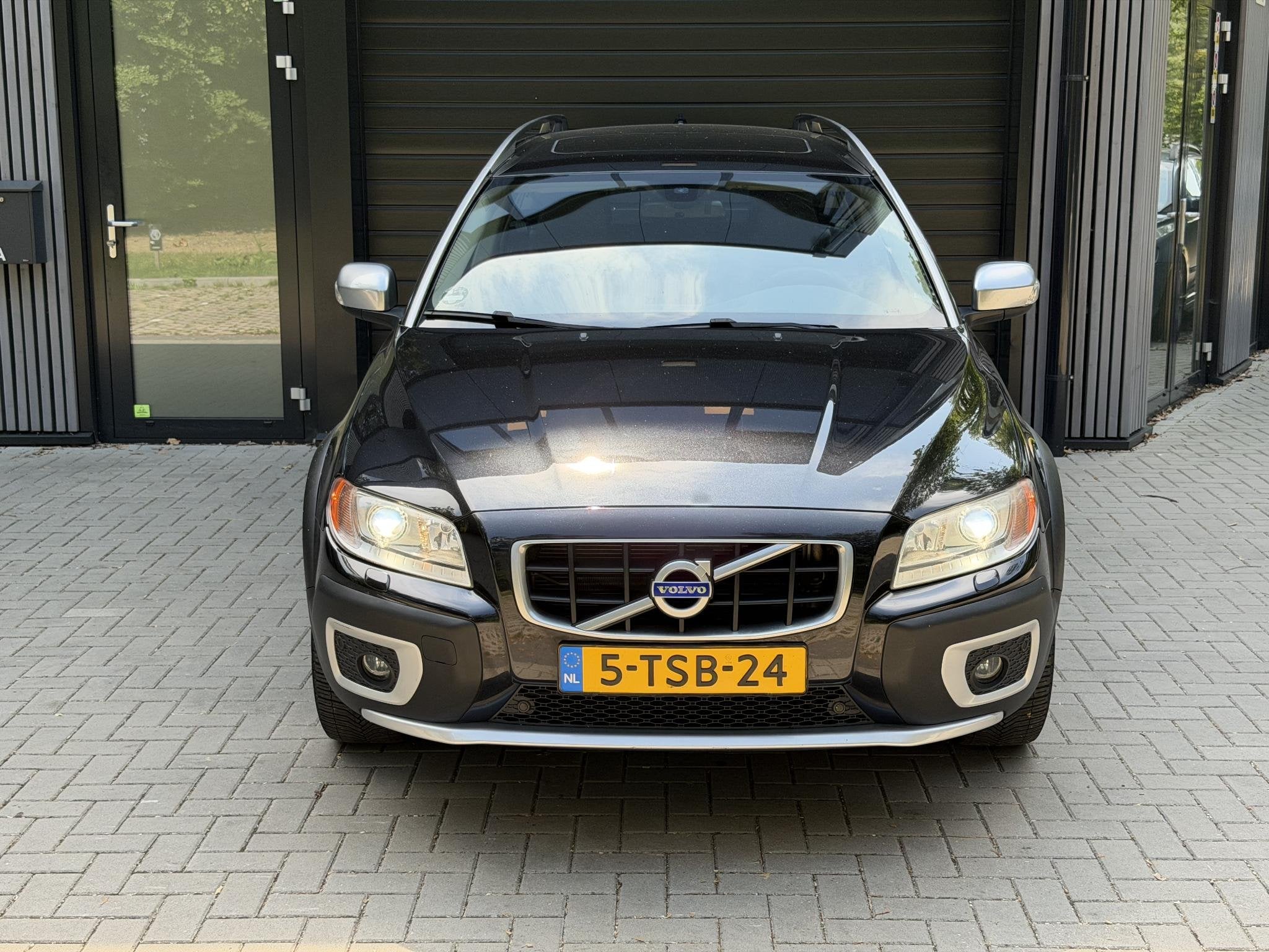 Volvo XC70 3.2 Summum, Automaat, 238 pk, XC70, Zwart