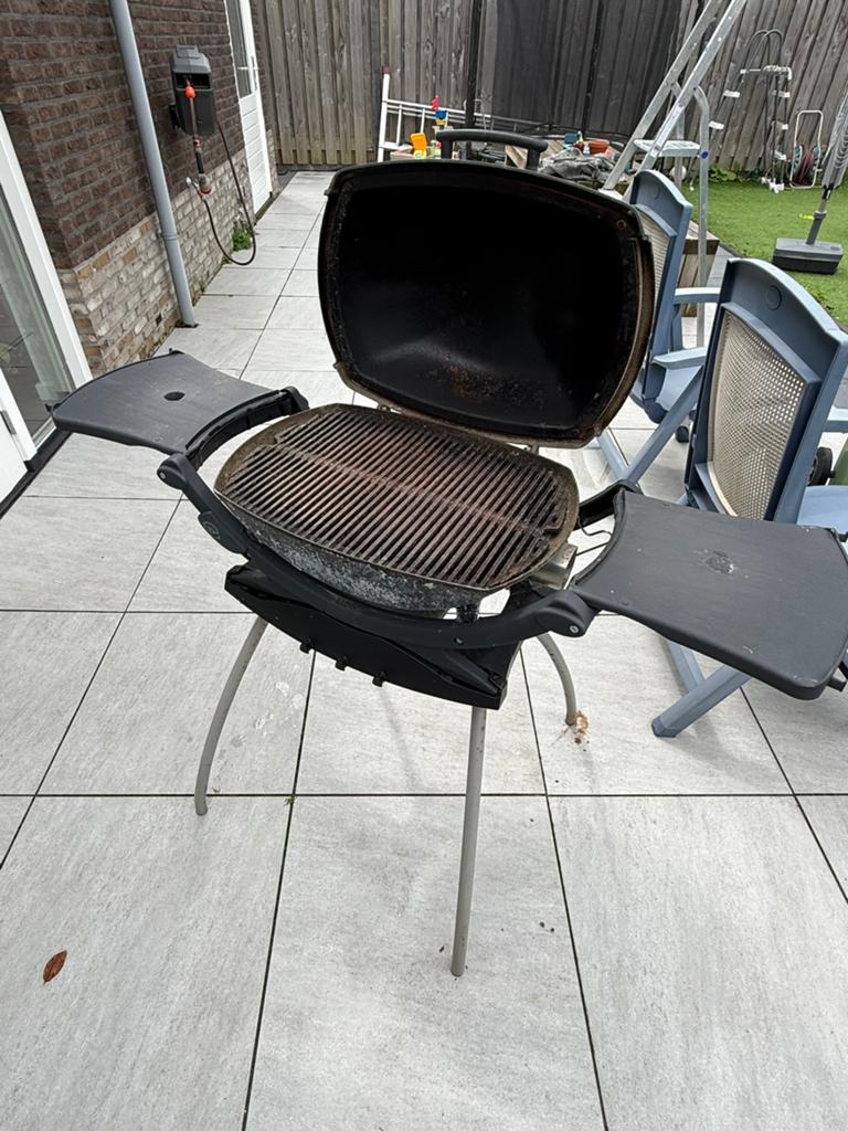Weber EQ240 (excl. verwarmingselement = defect), Ophalen, Gebruikt