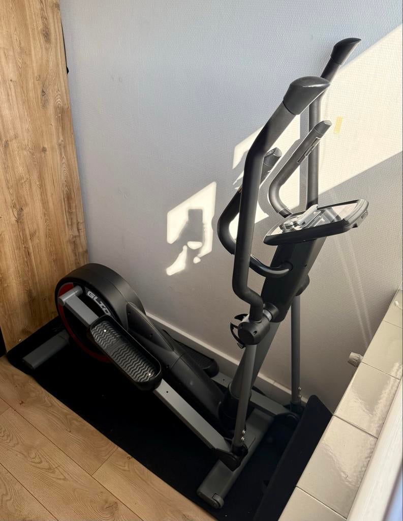Flow Fitness Glider DCT2000I Crosstrainer - App Connectie, Ophalen, Gebruikt, Armen, Crosstrainer