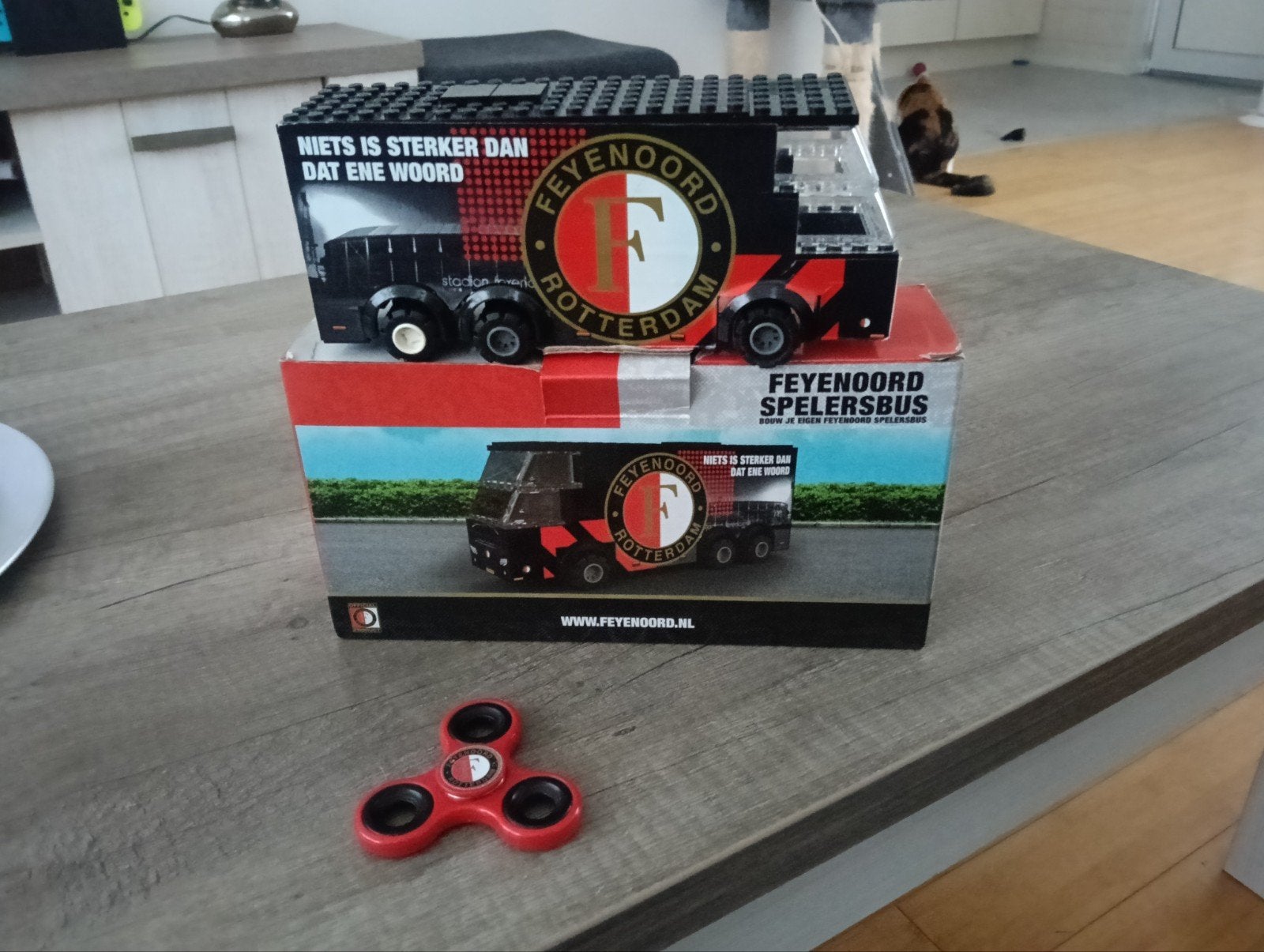 Feyenoord Spelersbus Bouwpakket (Lego-stijl), Ophalen of Verzenden, Zo goed als nieuw, Overige merken