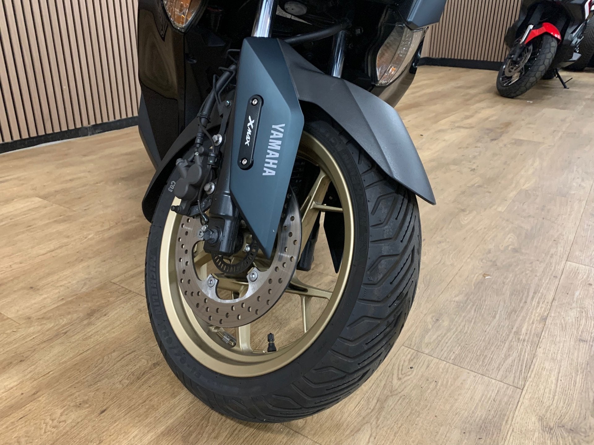 Yamaha Scooter XMAX 300 Tech MAX ABS|4500KM|Nieuwstaat|, Motoren, Scooter, 292 cc, Bedrijf, 12 t/m 35 kW