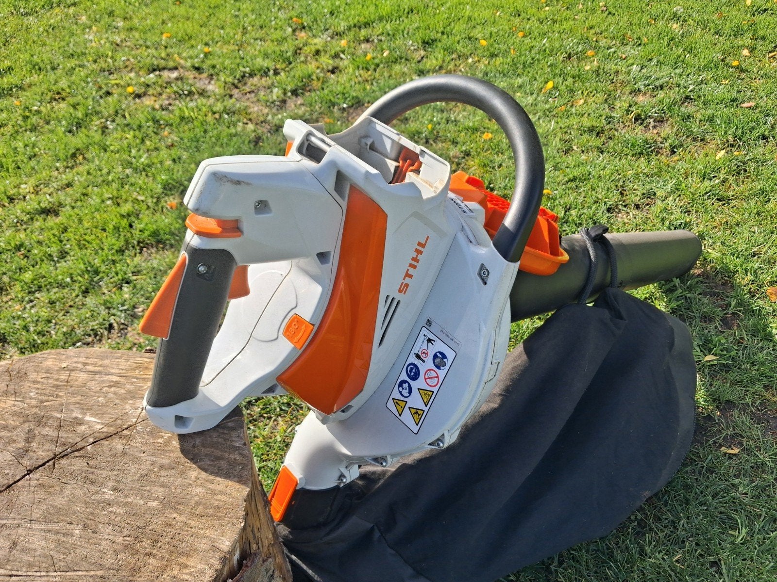 Stihl SHA 56 accu bladzuiger, Tuin en Terras, Ophalen, Stihl, Gebruikt, Met opvangzak