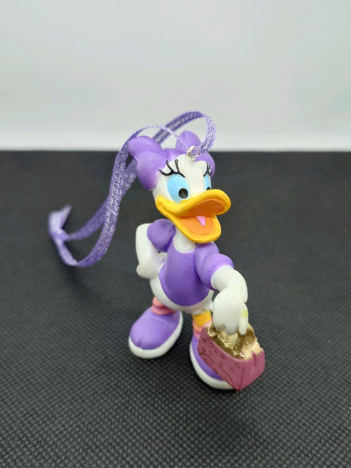 Disney Katrien Daisy Duck kerst ornament hanger kerstbal, Ophalen of Verzenden, Donald Duck, Zo goed als nieuw