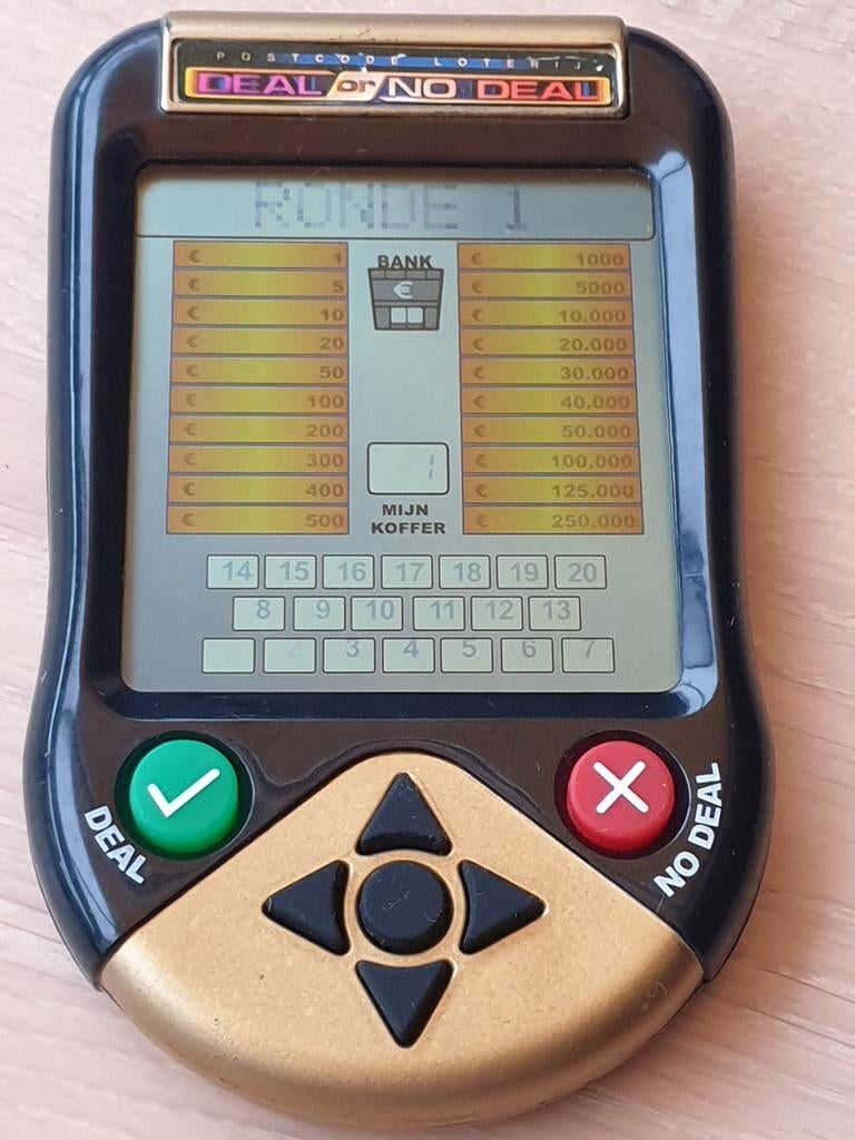 Deal or No Deal Handheld Spel - Postcode Loterij, Ophalen of Verzenden, Zo goed als nieuw, Overige genres