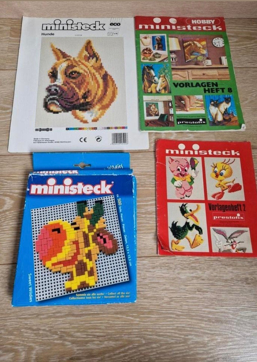 Heel veel Ministeck o.a. Looney Tunes, dieren, wegenbouw, Ophalen of Verzenden, Box-set