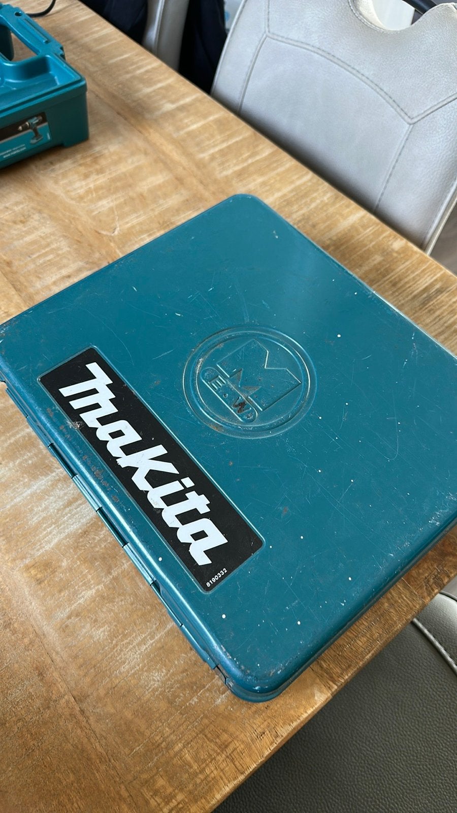 Makita Boormachine met Oplader en Koffer, Ophalen, Gebruikt, Minder dan 400 watt, Boormachine