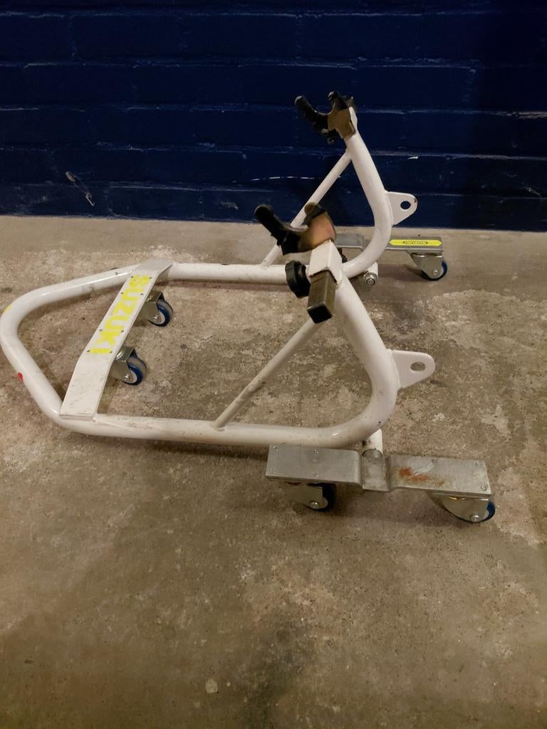 Stevige verrijdbare motorbok / paddockstand, Ophalen of Verzenden