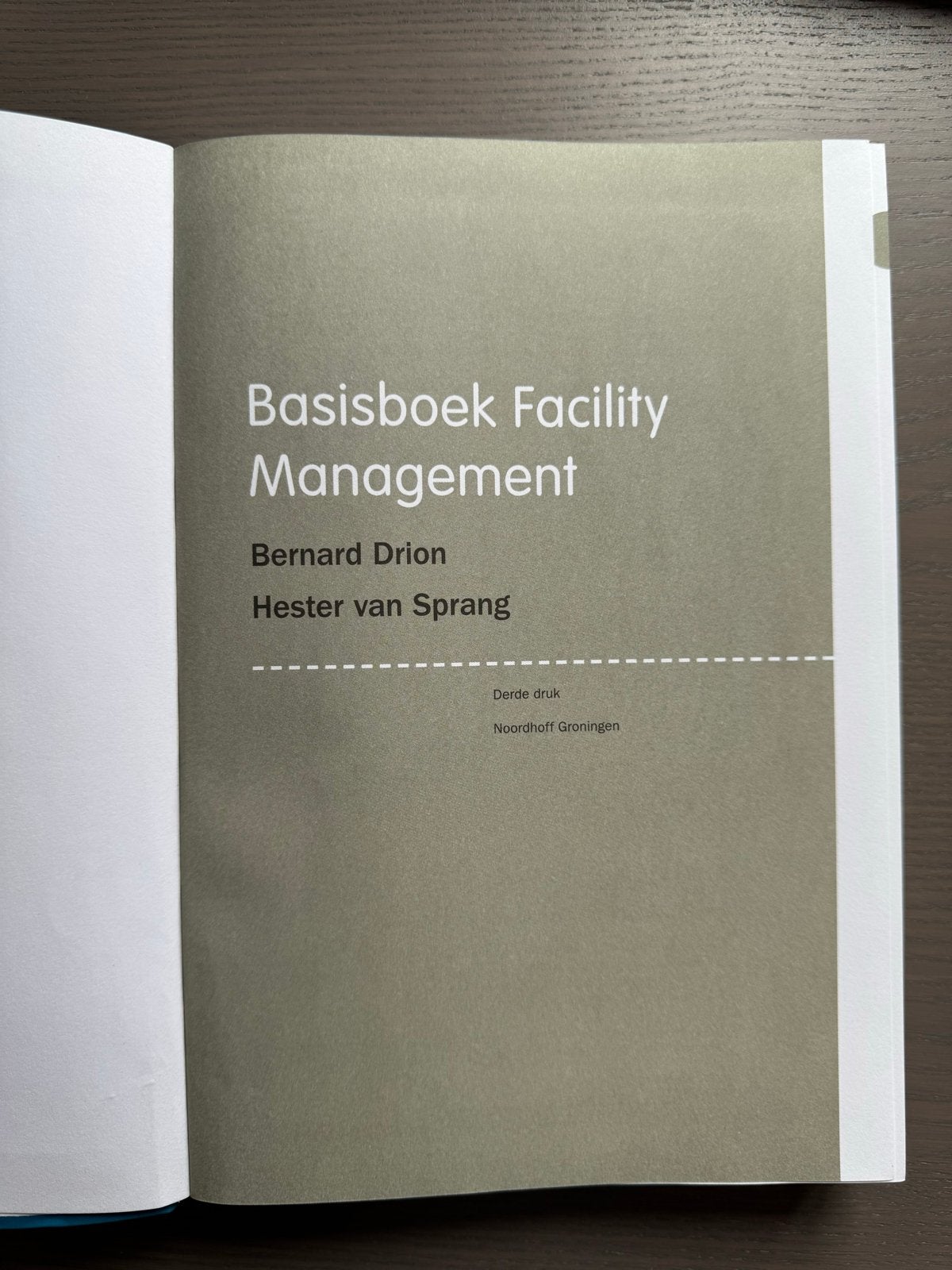 Basisboek Facility Management - Bernard Drion, Ophalen of Verzenden, Gamma, Zo goed als nieuw, HBO