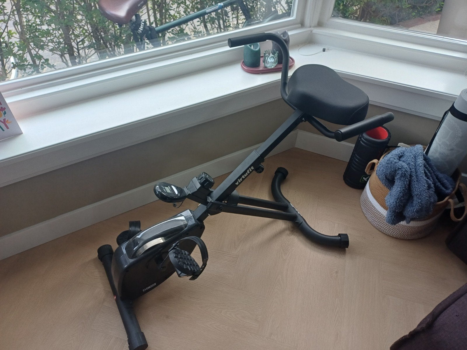 VirtuFit Kantoorfiets - Compacte Hometrainer voor Thuis, Ophalen