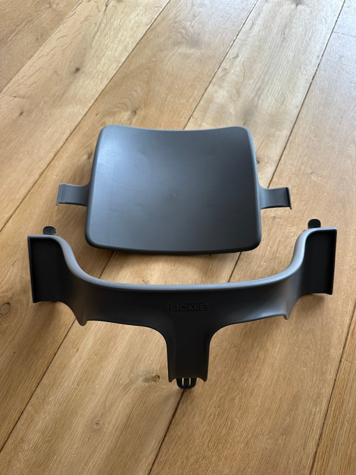 Stokke Tripp Trapp babyzitje/stoelverkleiner antraciet, Ophalen, Zo goed als nieuw, Meegroeistoel, Stoelverkleiner