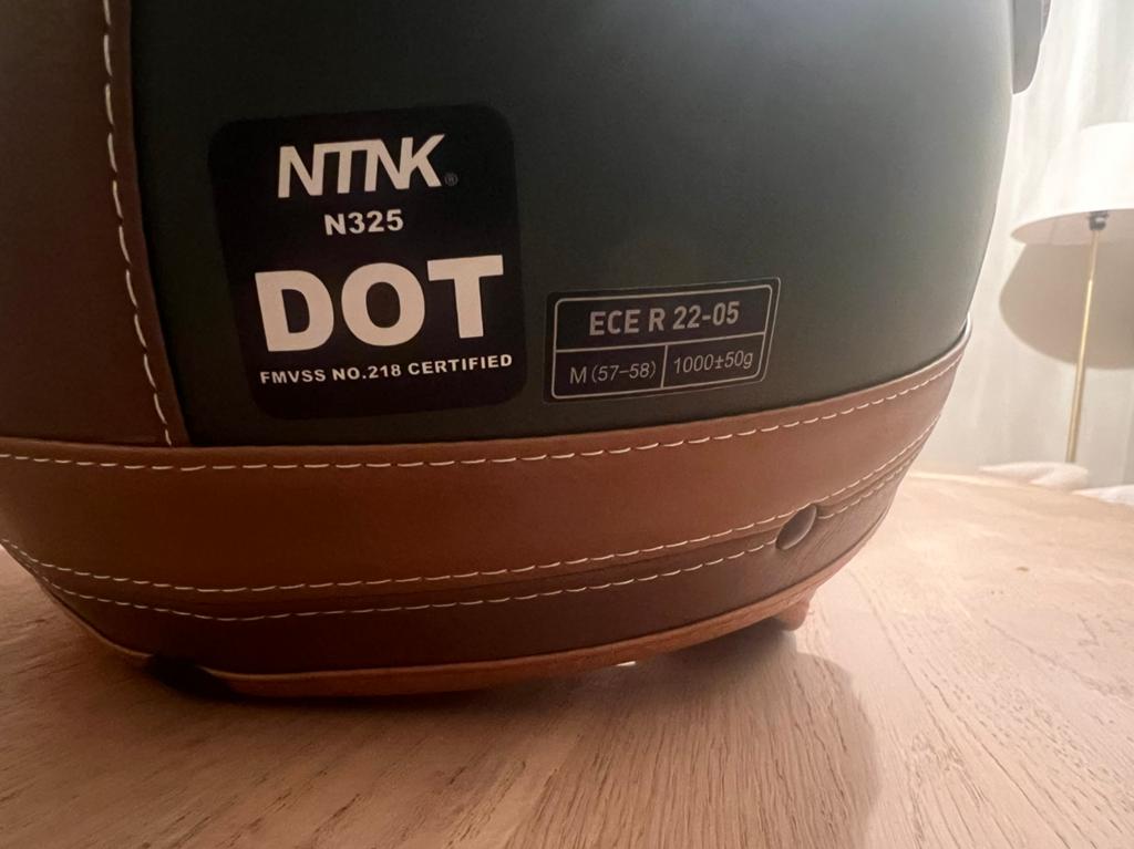 Soxon retro groen bruin leer helm., Fietsen en Brommers, Ophalen of Verzenden, Zo goed als nieuw, Medium
